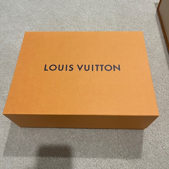 Authentic Louis Vuitton Orange Gift Box - Shopping Box - Picture 1 of 6